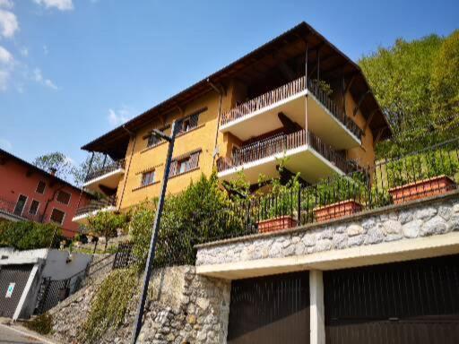 Manzoni Aparts San Pellegrino Terme Extérieur photo